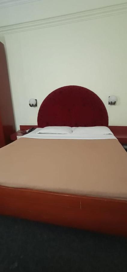 Hotel Goutham Manor Chennai Exterior foto
